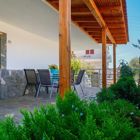Thomas Apartments Skala Marion Luaran gambar