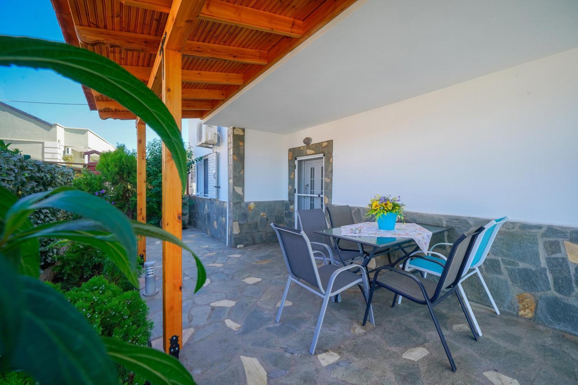 Thomas Apartments Skala Marion Luaran gambar