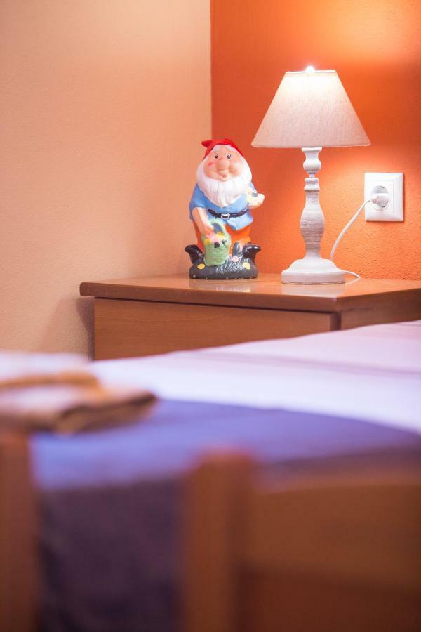 Thomas Apartments Skala Marion Luaran gambar