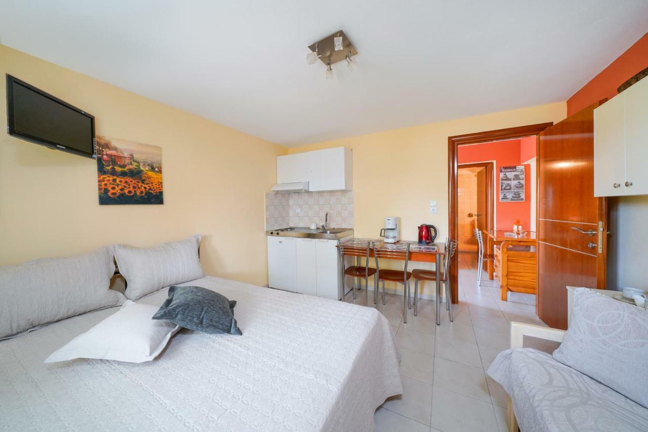 Thomas Apartments Skala Marion Luaran gambar