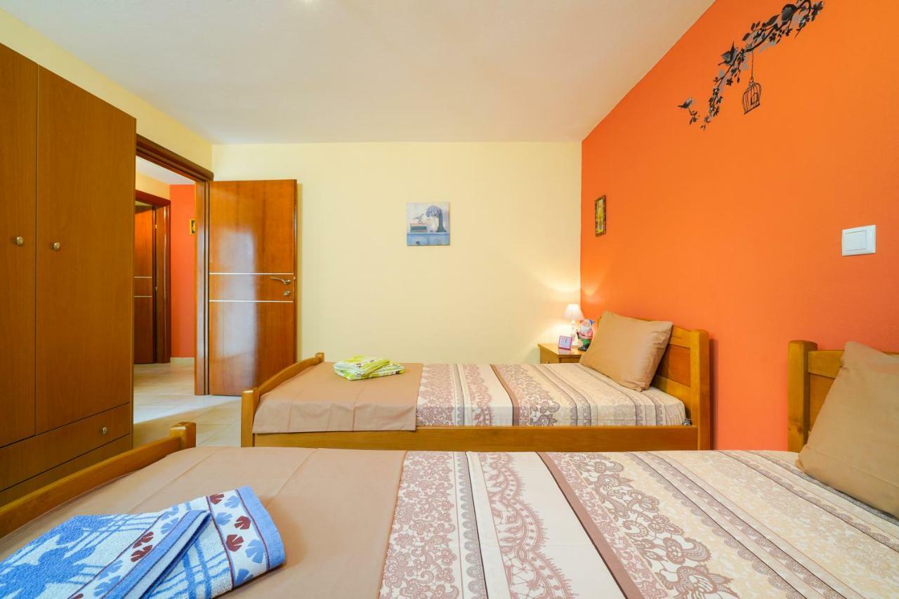 Thomas Apartments Skala Marion Luaran gambar