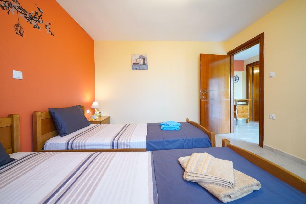 Thomas Apartments Skala Marion Luaran gambar
