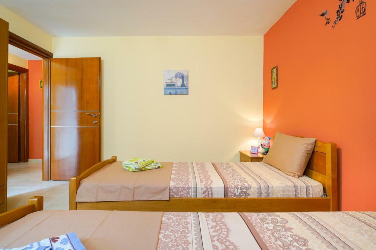 Thomas Apartments Skala Marion Luaran gambar